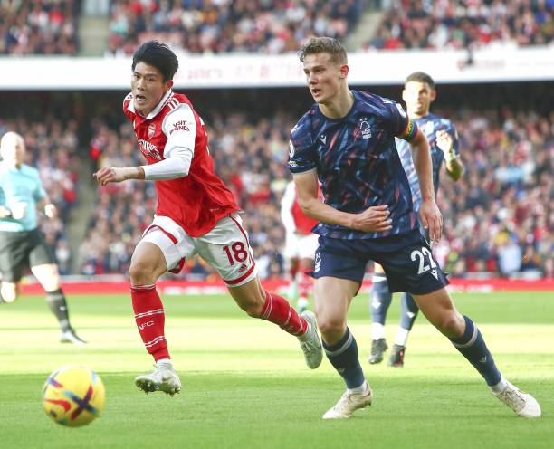 层和教练的 层和教练的