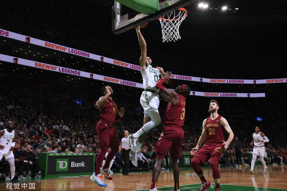 季主场的 季主场的